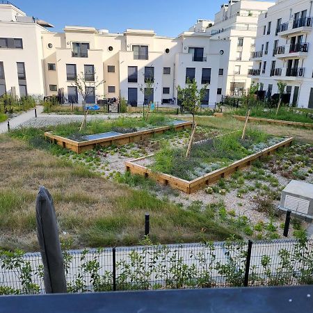 Superbe Appartement A 3Min A Pieds De La Gare Шеси Экстерьер фото